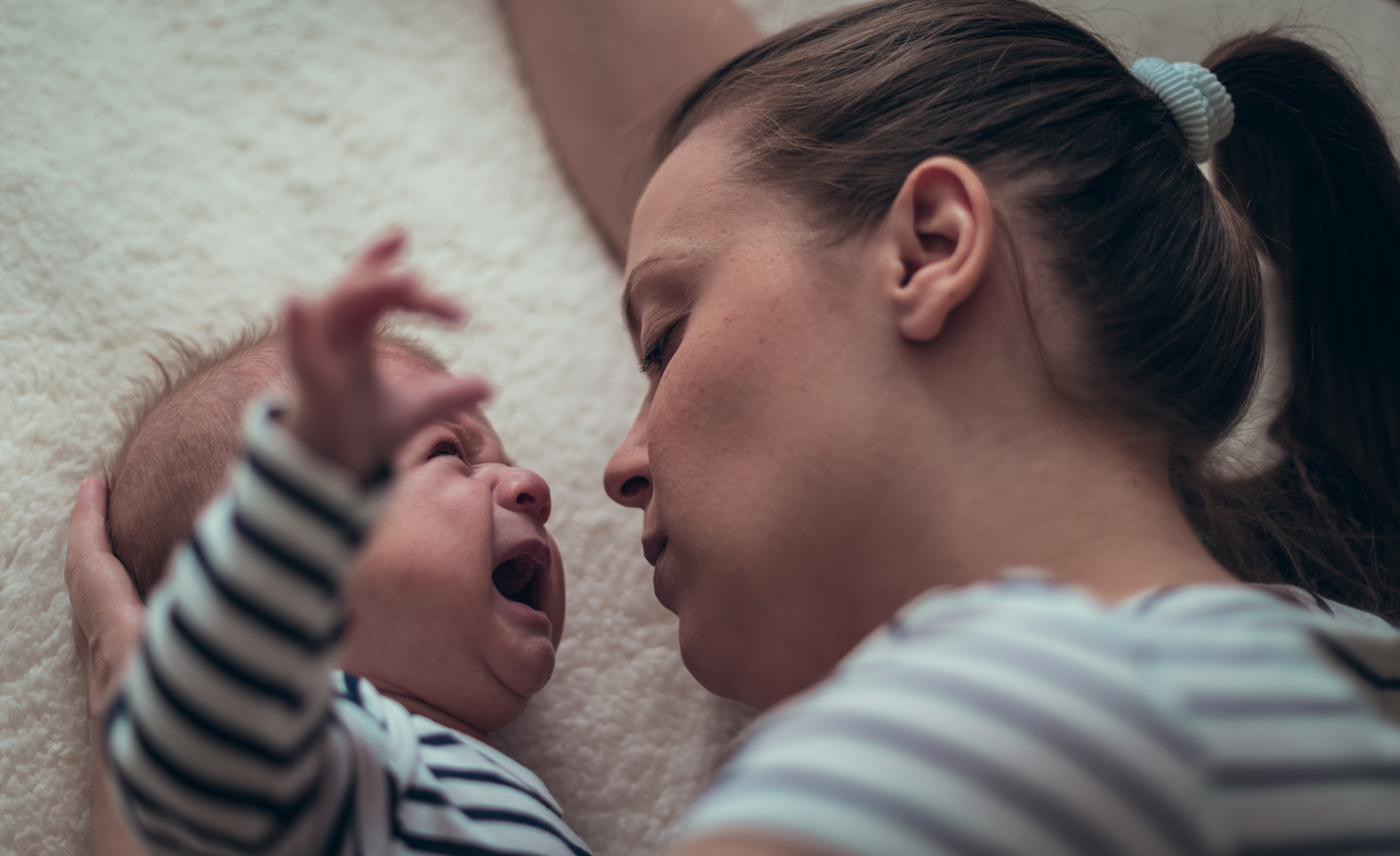 Les coliques du nourrisson, ou pleurs excessif : comment soulager bébé ? 