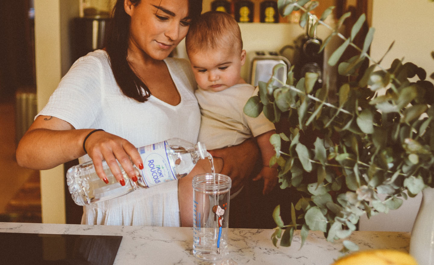 5 astuces pour faire boire Bébé