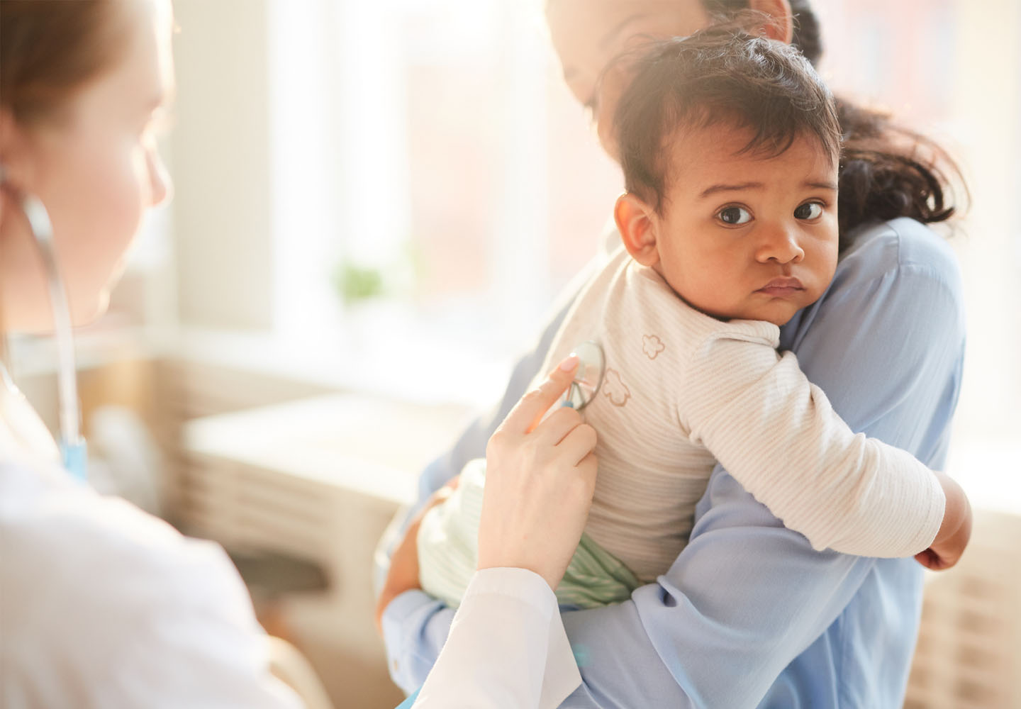 Bronchiolite chez le bébé : symptômes, durée et traitement