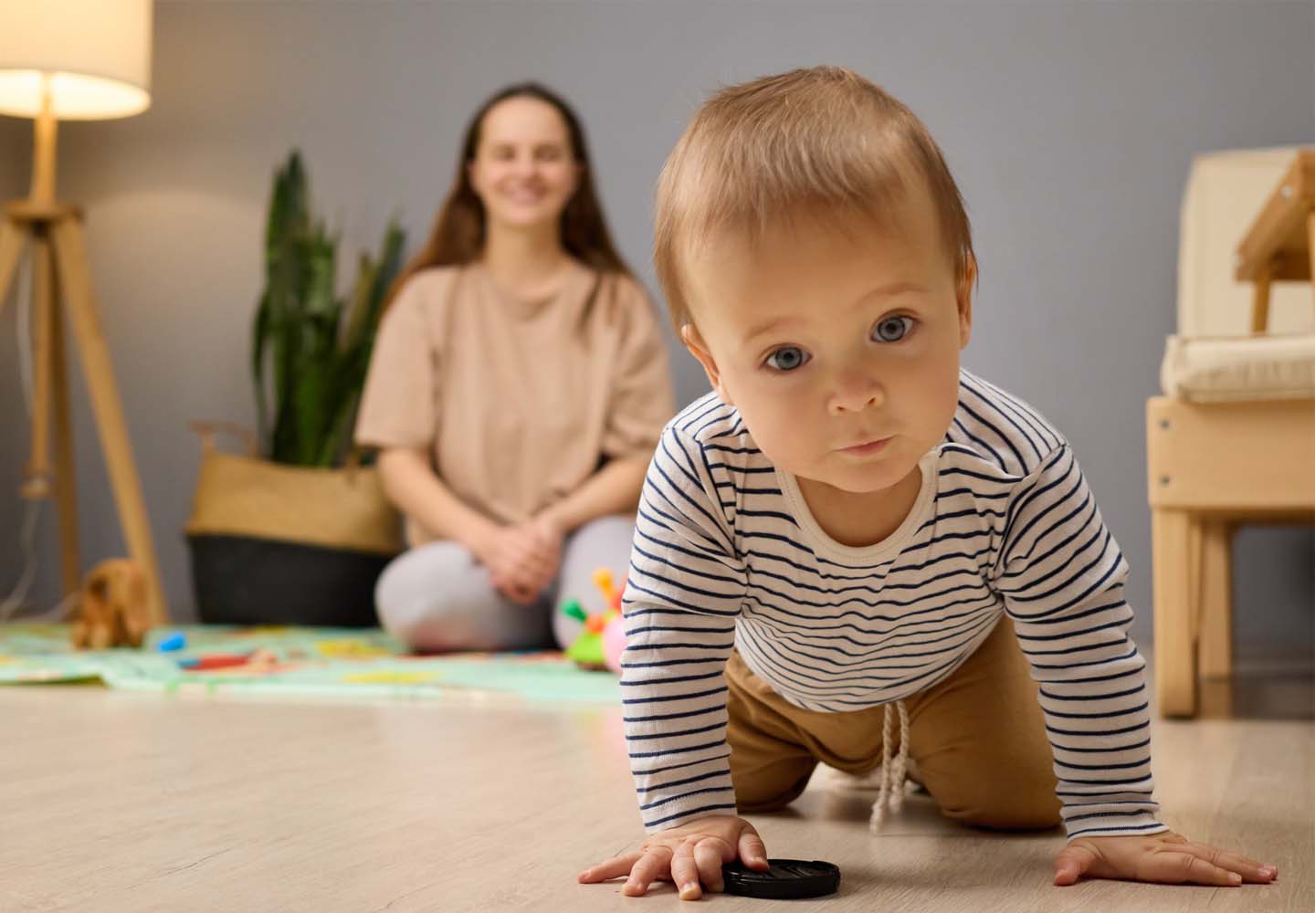 Le développement de votre bébé à 9 mois : étapes clés et conseils