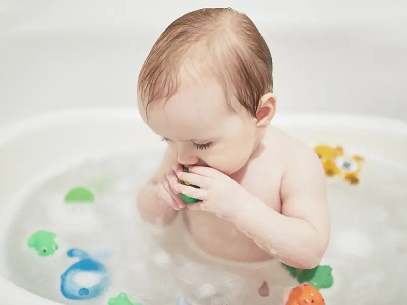 Le bain libre de Bébé