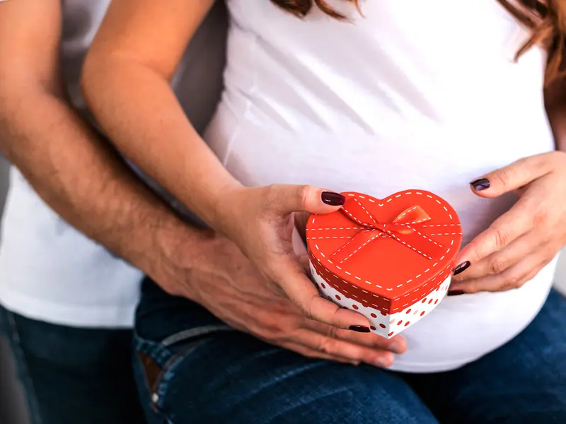 Enceinte à la Saint-Valentin, un jour mémorable 