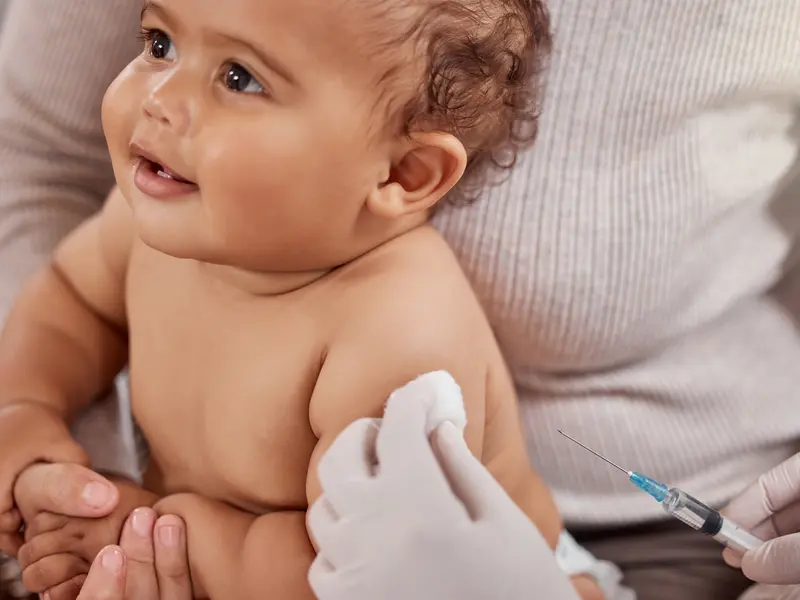 calendrier de vaccination de bébé