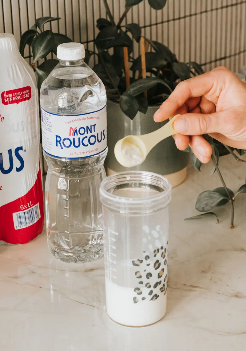 Choisir l'eau du biberon de Bébé